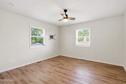 Tiny photo for 1007 Crystal Lane, Findlay, OH 45840 (MLS # 10009325)