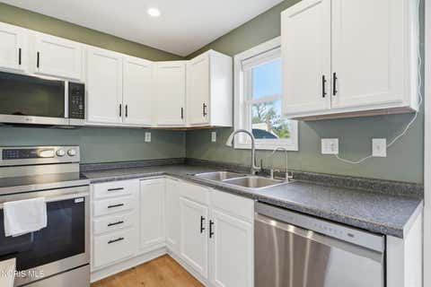 Tiny photo for 1007 Crystal Lane, Findlay, OH 45840 (MLS # 10009325)