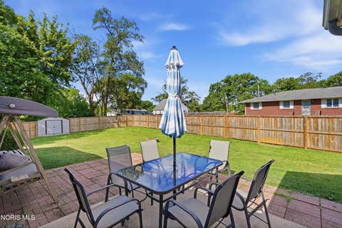 Tiny photo for 1007 Crystal Lane, Findlay, OH 45840 (MLS # 10009325)