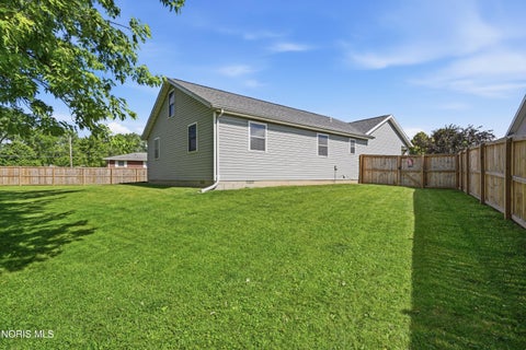 Tiny photo for 1007 Crystal Lane, Findlay, OH 45840 (MLS # 10009325)