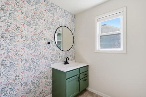 Tiny photo for 1007 Crystal Lane, Findlay, OH 45840 (MLS # 10009325)