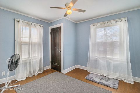 Tiny photo for 4532 290th Street, Toledo, OH 43611 (MLS # 10003001)