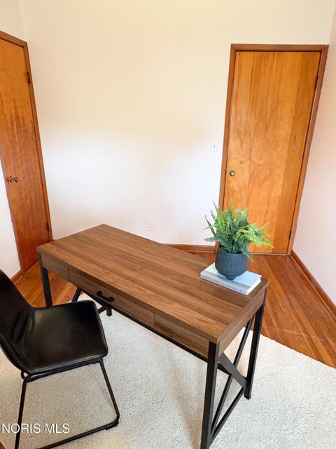 Tiny photo for 1937 Bonfield Drive, Toledo, OH 43609 (MLS # 10010457)