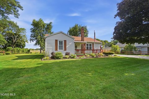 Tiny photo for 20240 Oak Street, Weston, OH 43569 (MLS # 10008546)