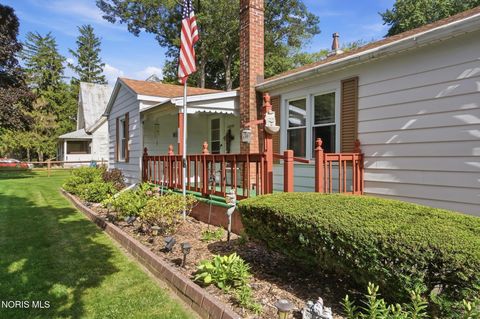 Tiny photo for 20240 Oak Street, Weston, OH 43569 (MLS # 10008546)
