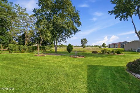 Tiny photo for 20240 Oak Street, Weston, OH 43569 (MLS # 10008546)