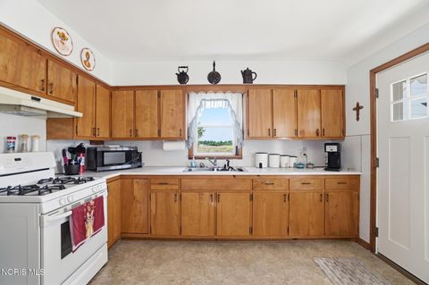Tiny photo for 20240 Oak Street, Weston, OH 43569 (MLS # 10008546)