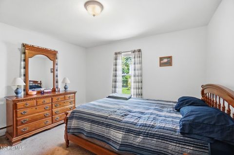 Tiny photo for 20240 Oak Street, Weston, OH 43569 (MLS # 10008546)