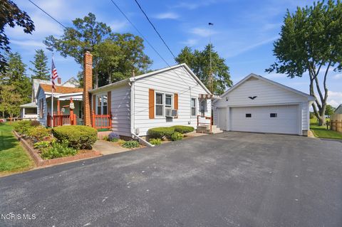 Tiny photo for 20240 Oak Street, Weston, OH 43569 (MLS # 10008546)