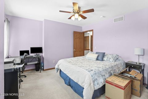 Tiny photo for 28151 Schriber Street, Walbridge, OH 43465 (MLS # 10002939)