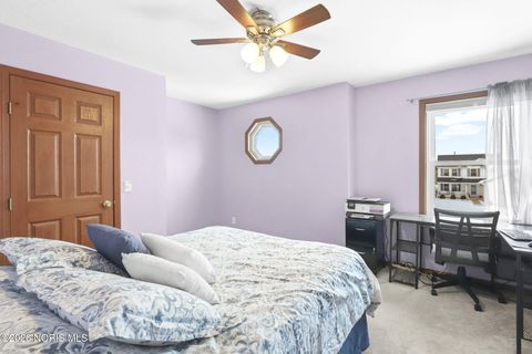 Tiny photo for 28151 Schriber Street, Walbridge, OH 43465 (MLS # 10002939)