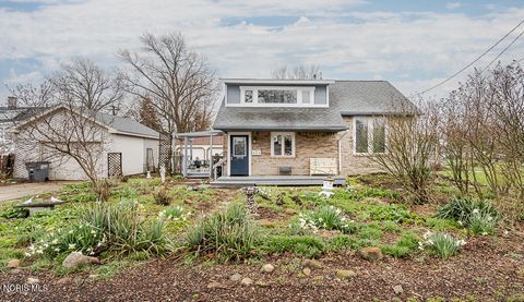 Photo of 5718 Rambo Lane, Toledo, OH 43623 (MLS # 10005562)