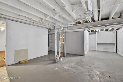 Tiny photo for 4224 Shade Tree Drive, Toledo, OH 43615 (MLS # 10002368)