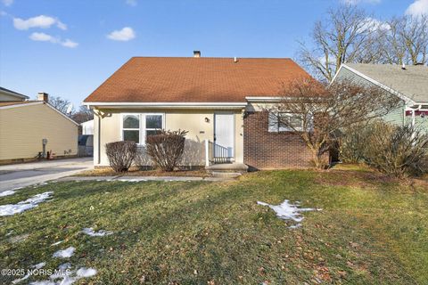 Tiny photo for 4224 Shade Tree Drive, Toledo, OH 43615 (MLS # 10002368)