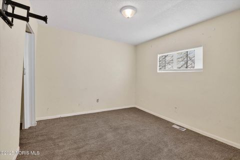 Tiny photo for 4224 Shade Tree Drive, Toledo, OH 43615 (MLS # 10002368)