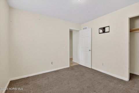 Tiny photo for 4224 Shade Tree Drive, Toledo, OH 43615 (MLS # 10002368)