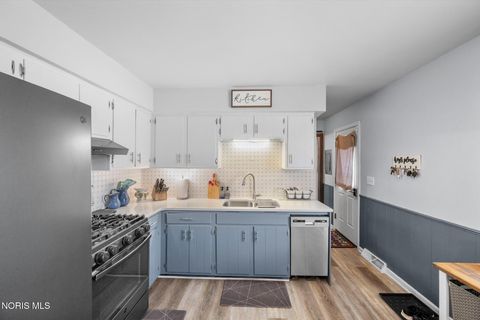 Tiny photo for 1320 Superior Street, Genoa, OH 43430 (MLS # 10005555)