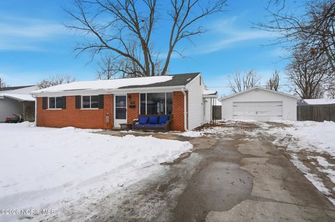 Tiny photo for 636 Woodward Avenue, Fostoria, OH 44830 (MLS # 10003795)