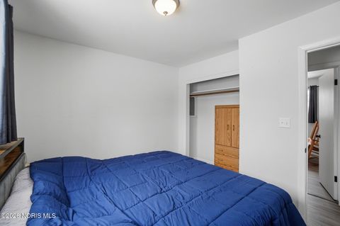 Tiny photo for 636 Woodward Avenue, Fostoria, OH 44830 (MLS # 10003795)