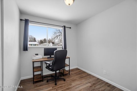 Tiny photo for 636 Woodward Avenue, Fostoria, OH 44830 (MLS # 10003795)