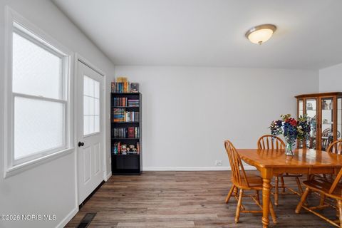 Tiny photo for 636 Woodward Avenue, Fostoria, OH 44830 (MLS # 10003795)