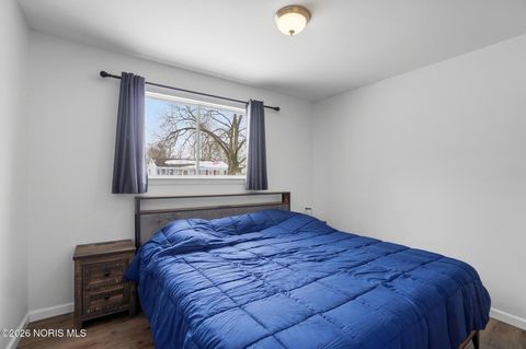 Tiny photo for 636 Woodward Avenue, Fostoria, OH 44830 (MLS # 10003795)