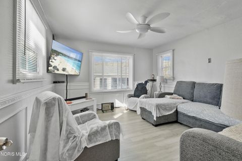 Tiny photo for 1806 Jermain Drive, Toledo, OH 43606 (MLS # 10004765)