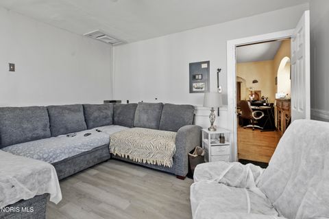 Tiny photo for 1806 Jermain Drive, Toledo, OH 43606 (MLS # 10004765)