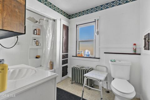 Tiny photo for 1806 Jermain Drive, Toledo, OH 43606 (MLS # 10004765)