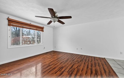 Tiny photo for 6241 W Pembridge Drive, Toledo, OH 43615 (MLS # 10004454)