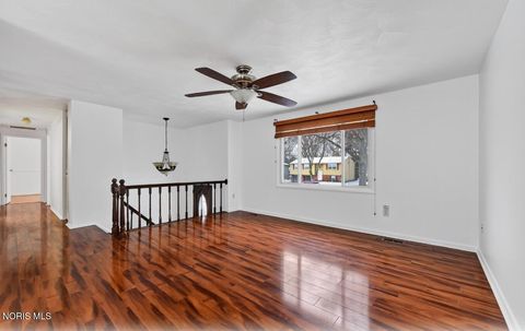 Tiny photo for 6241 W Pembridge Drive, Toledo, OH 43615 (MLS # 10004454)