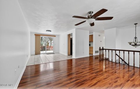 Tiny photo for 6241 W Pembridge Drive, Toledo, OH 43615 (MLS # 10004454)