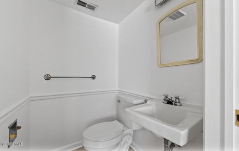 Tiny photo for 6241 W Pembridge Drive, Toledo, OH 43615 (MLS # 10004454)