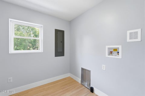 Tiny photo for 24410 W Second Street, Grand Rapids, OH 43522 (MLS # 10014325)