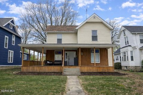 Tiny photo for 911 N Main Street, Fostoria, OH 44830 (MLS # 10005389)