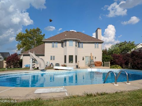 Tiny photo for 2118 S Lake Court, Findlay, OH 45840 (MLS # 10006008)