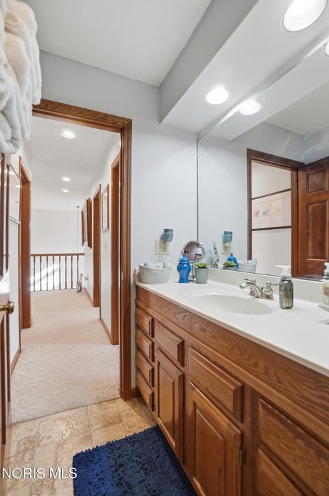 Tiny photo for 2118 S Lake Court, Findlay, OH 45840 (MLS # 10006008)