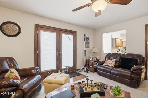 Tiny photo for 2118 S Lake Court, Findlay, OH 45840 (MLS # 10006008)