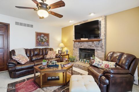 Tiny photo for 2118 S Lake Court, Findlay, OH 45840 (MLS # 10006008)