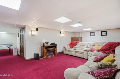 Tiny photo for 2118 S Lake Court, Findlay, OH 45840 (MLS # 10006008)