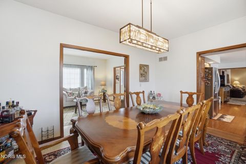 Tiny photo for 2118 S Lake Court, Findlay, OH 45840 (MLS # 10006008)