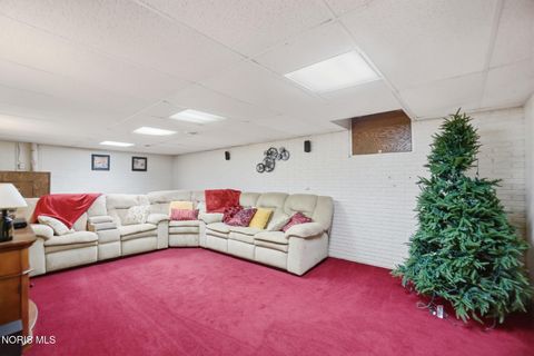 Tiny photo for 2118 S Lake Court, Findlay, OH 45840 (MLS # 10006008)