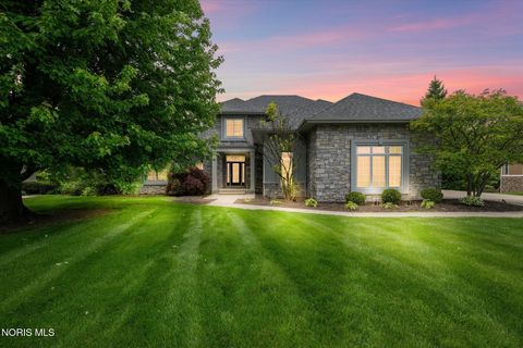 Photo of 1198 Brookwoode RD, Perrysburg, OH 43551 (MLS # 10007606)
