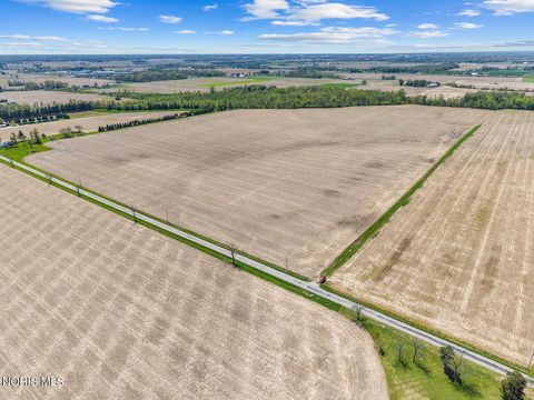 Tiny photo for 242 Cr, Fremont, OH 43420 (MLS # 10007354)