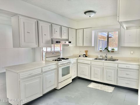 Tiny photo for 11530 Shaffer Road, Swanton, OH 43558 (MLS # 10004032)