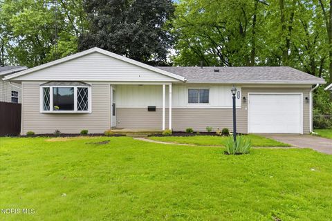 Tiny photo for 1489 Amesbury Road, Toledo, OH 43612 (MLS # 10008336)