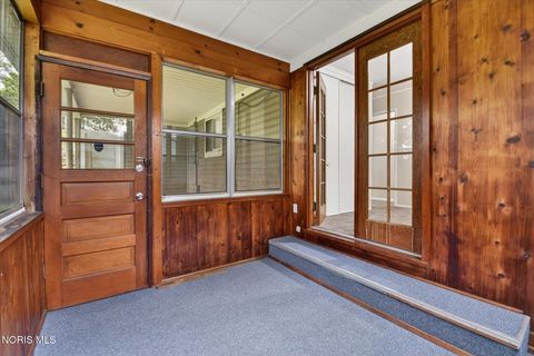 Tiny photo for 1489 Amesbury Road, Toledo, OH 43612 (MLS # 10008336)