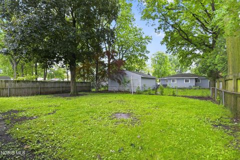 Tiny photo for 1489 Amesbury Road, Toledo, OH 43612 (MLS # 10008336)