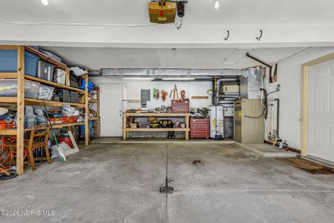 Tiny photo for 6400 Longfellow Road, Sylvania, OH 43560 (MLS # 10002974)