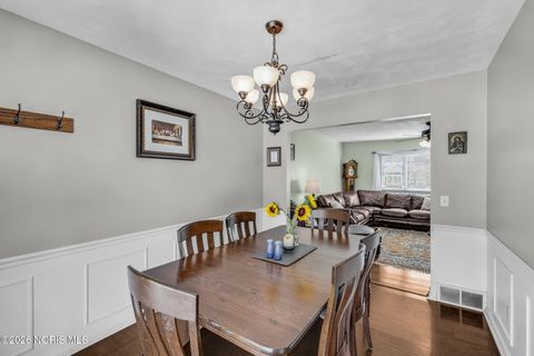 Tiny photo for 6400 Longfellow Road, Sylvania, OH 43560 (MLS # 10002974)